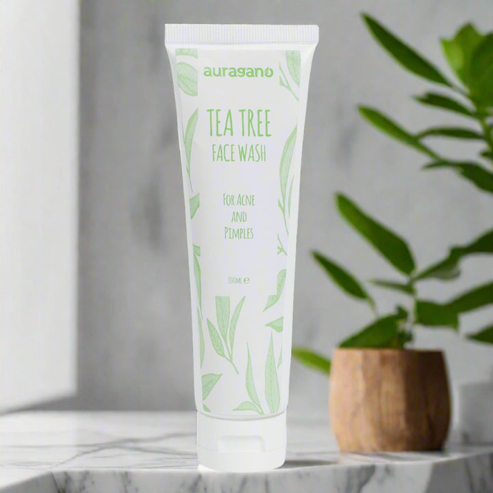 Best Facewash for Oily & Acne Prone Skin in Pakistan